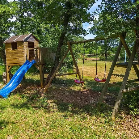 Casa de Férias B&l *